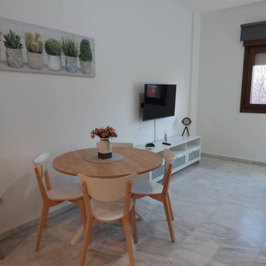 Ijd Apartaments 6 Parking Gratis Y Piscina Bormujos Luaran gambar